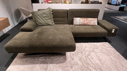[210..5..6] Sofa Wesley